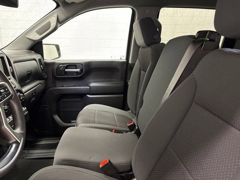 Used 2021 Chevrolet Silverado 1500 Custom w/ Safety Confidence Package AWD/4WD image 20