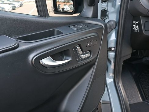 Used 2023 Mercedes-Benz Sprinter 2500 image 10