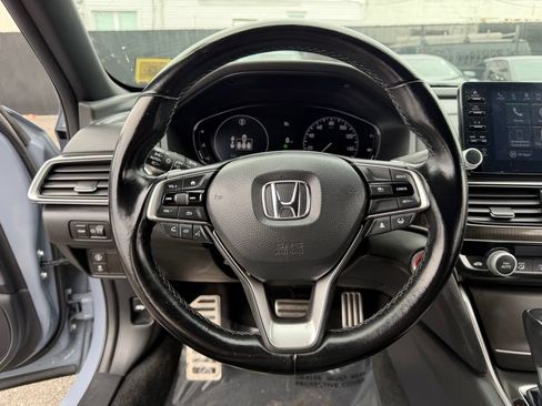 Used 2022 Honda Accord Sport image 19