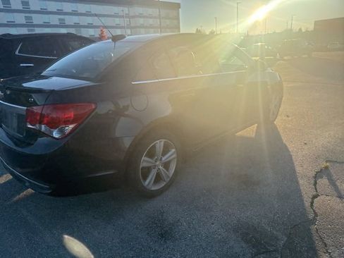Used 2015 Chevrolet Cruze LT w/ Sun, Sound and Sport Package image 21
