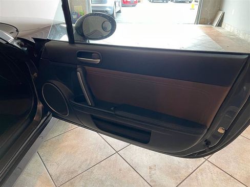 Used 2014 MAZDA MX-5 Miata Grand Touring w/ Premium Package image 27