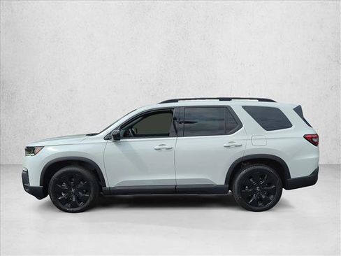 New 2026 Honda Pilot Black Edition image 5