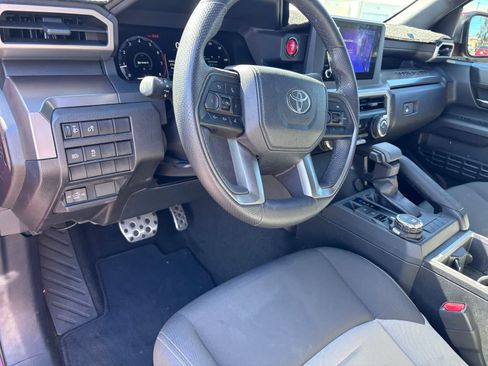 Used 2024 Toyota Tacoma TRD Sport AWD/4WD image 13