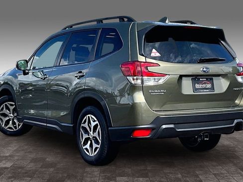 Used 2023 Subaru Forester Premium AWD/4WD image 13