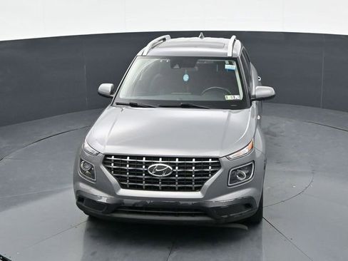 Used 2020 Hyundai Venue SEL w/ Convenience + Premium Package FWD image 25