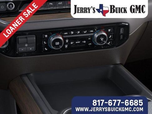 New 2025 GMC Sierra 3500 SLT w/ SLT Premium Package image 23