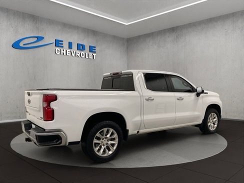 Used 2021 Chevrolet Silverado 1500 LTZ w/ Z71 Off-Road Package image 5