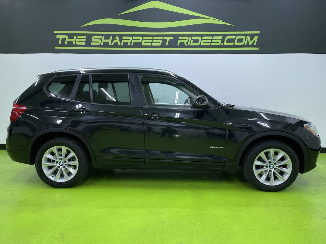 Used 2017 BMW X3 sDrive28i RWD image 11