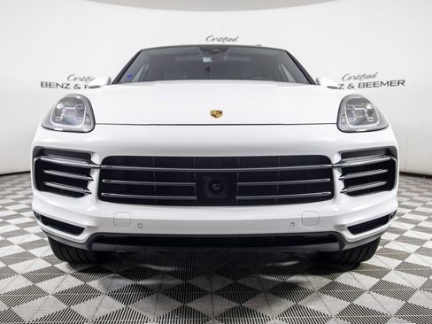 Used 2023 Porsche Cayenne Coupe AWD/4WD image 5