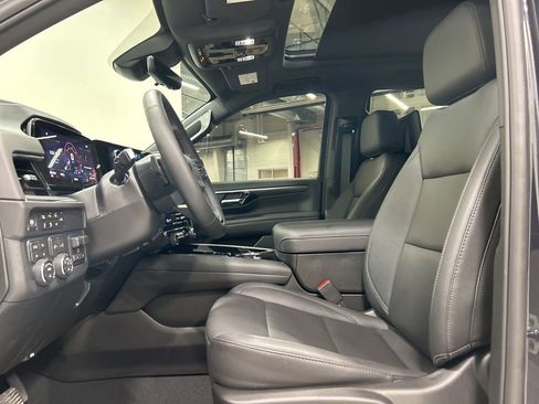 Used 2026 Chevrolet Tahoe Z71 w/ Z71 Off-Road Package image 10