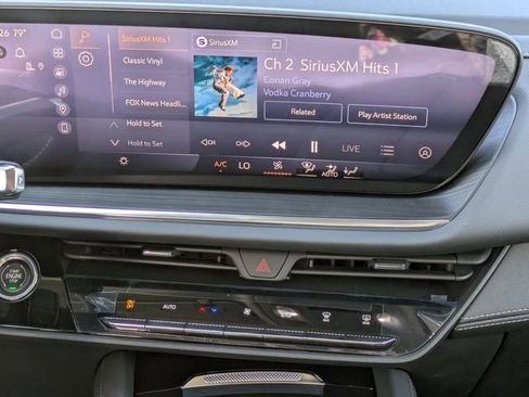 New 2026 Buick Envision Preferred image 18