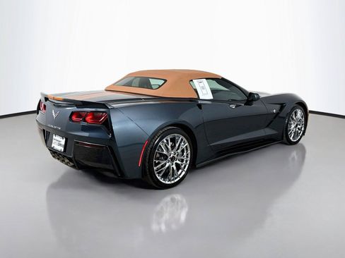 Used 2019 Chevrolet Corvette Stingray Convertible w/ 2LT Preferred Equipment Group RWD image 12