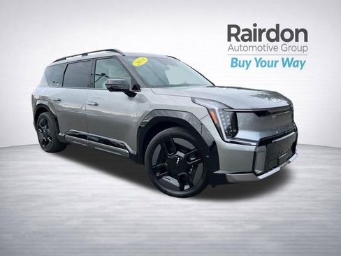 Used 2024 Kia EV9 GT-Line image 1