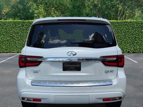 Used 2022 INFINITI QX80 Luxe w/ All-Season Package AWD/4WD image 5