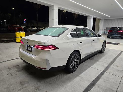 Used 2026 BMW 530i xDrive 530i xDrive image 6