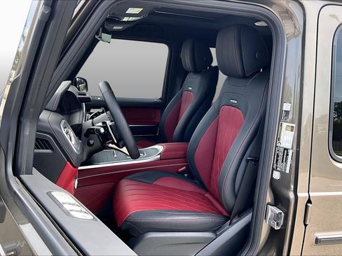 Used 2026 Mercedes-Benz G 63 AMG 4MATIC image 8