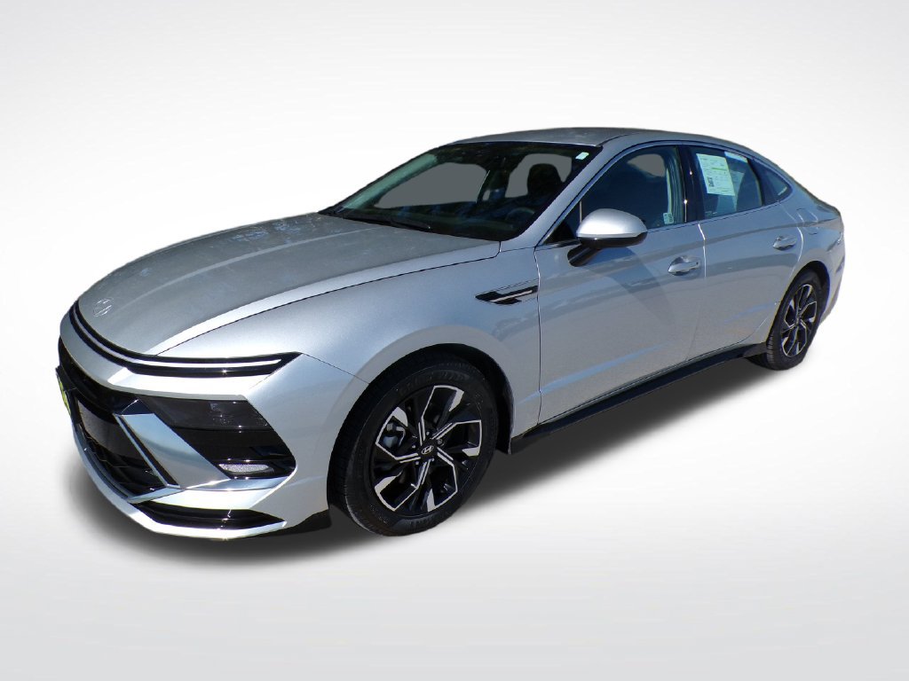 Certified 2024 Hyundai Sonata SEL AWD/4WD image 2