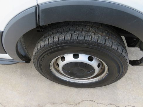 Used 2019 Ford Transit 250 130 Low Roof image 20