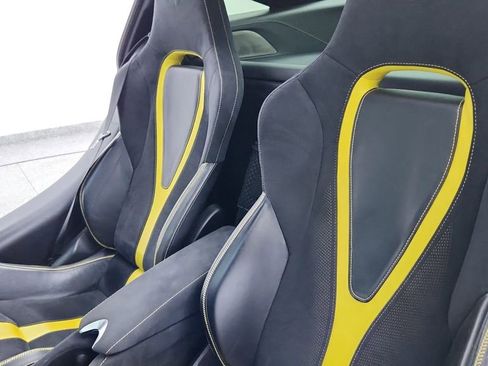 Used 2018 McLaren 720S Performance image 19