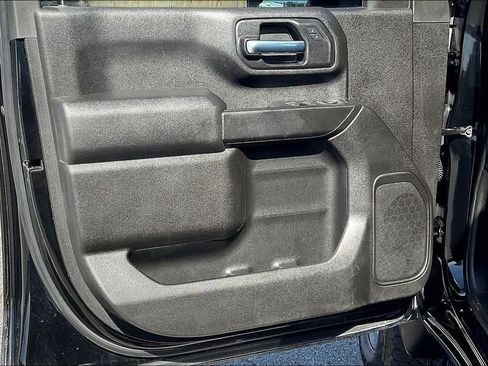 Used 2024 Chevrolet Silverado 2500 Custom w/ Custom Convenience Package AWD/4WD image 17