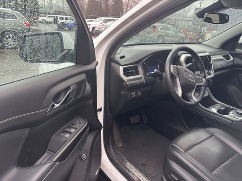 Used 2023 GMC Acadia SLT image 7