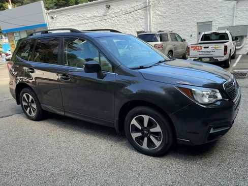 Used 2018 Subaru Forester 2.5i Limited w/ Popular Package #3B AWD/4WD image 2