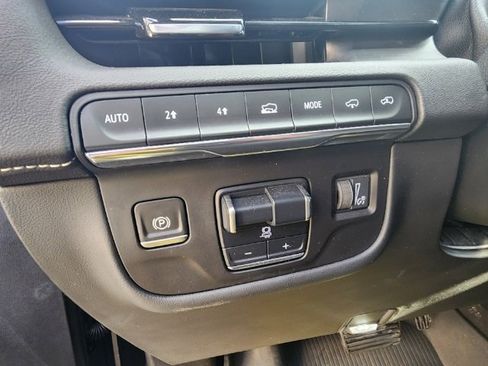 Used 2022 Cadillac Escalade Sport w/ Touring Package image 20