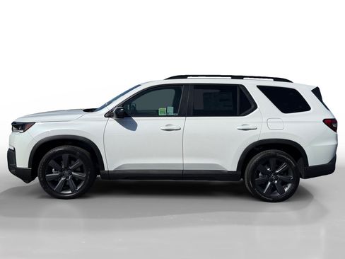 New 2026 Honda Pilot Sport image 2
