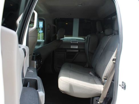 Used 2016 Ford F150 XLT w/ Equipment Group 302A Luxury image 21