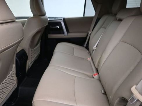 Used 2018 Toyota 4Runner Limited AWD/4WD image 18