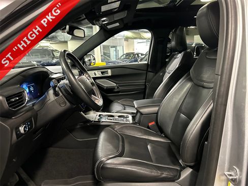 Used 2023 Ford Explorer ST w/ Equipment Group 401A image 10