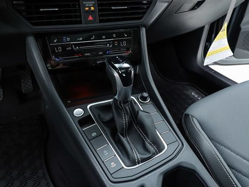 New 2026 Volkswagen Jetta SEL FWD image 24