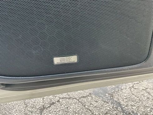 Used 2015 Lexus LS 460 Crafted Line w/ Comfort Package image 21