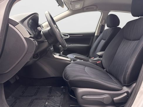 Used 2017 Nissan Sentra SV FWD image 11