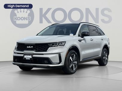 Used 2022 Kia Sorento EX w/ Panoramic Sunroof Package