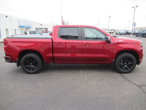 Certified 2021 Chevrolet Silverado 1500 RST image 4