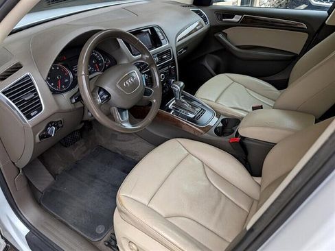 Used 2017 Audi Q5 2.0T Premium image 2