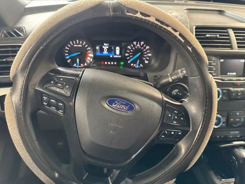 Used 2018 Ford Explorer FWD image 22