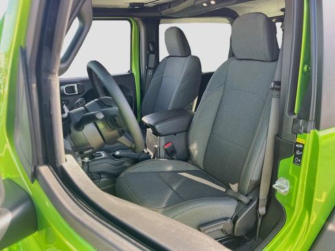 Used 2026 Jeep Wrangler Sport AWD/4WD image 20