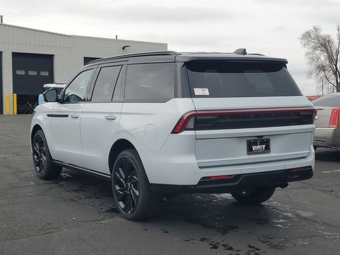 New 2026 Lincoln Navigator Black Label image 3