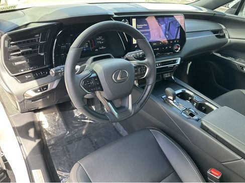 Used 2026 Lexus RX 350 Premium w/ Convenience Package FWD image 12