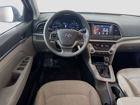 Used 2018 Hyundai Elantra SEL image 17
