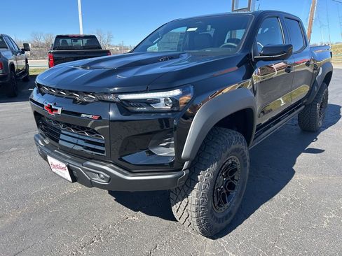 New 2026 Chevrolet Colorado ZR2 w/ ZR2 Bison Edition AWD/4WD image 9