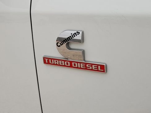 Used 2024 RAM 3500 SLT w/ Quick Order Package 2YG SLT AWD/4WD image 7
