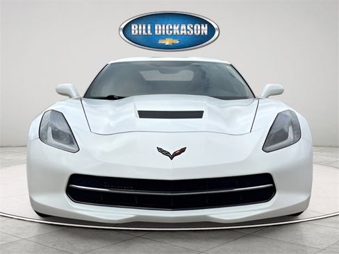 Used 2019 Chevrolet Corvette Stingray image 2