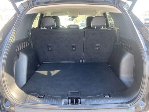 Used 2021 Ford Escape SEL image 5