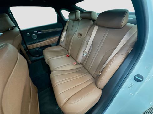 Used 2024 Genesis G80 image 29