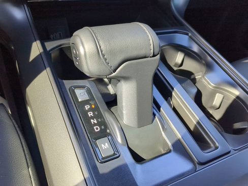 New 2025 Ford F150 Lariat w/ Equipment Group 501A Mid image 59