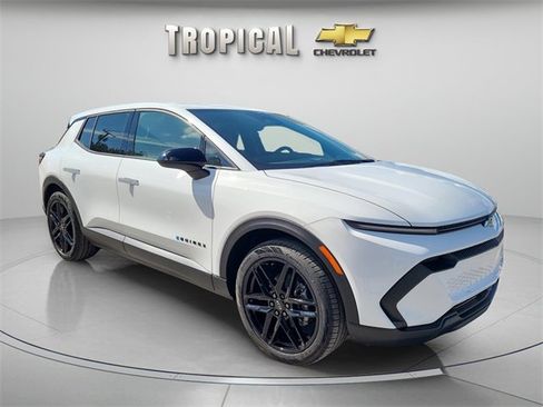 New 2026 Chevrolet Equinox EV LT image 7