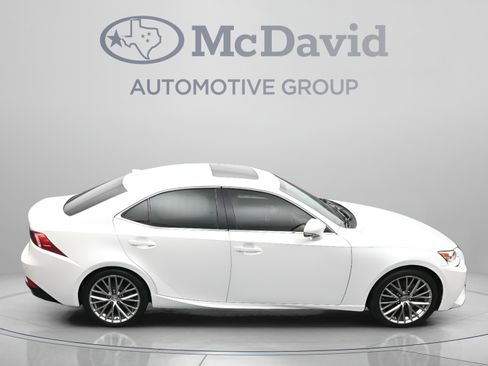 Used 2016 Lexus IS 200t w/ Navigation System Package RWD image 40